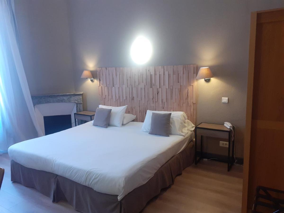 Hotel La Villa Tosca Кан Екстериор снимка