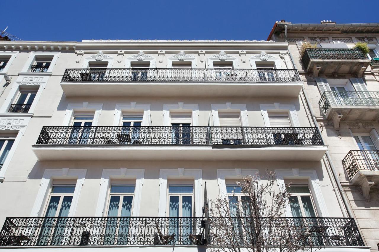 Hotel La Villa Tosca Кан Екстериор снимка