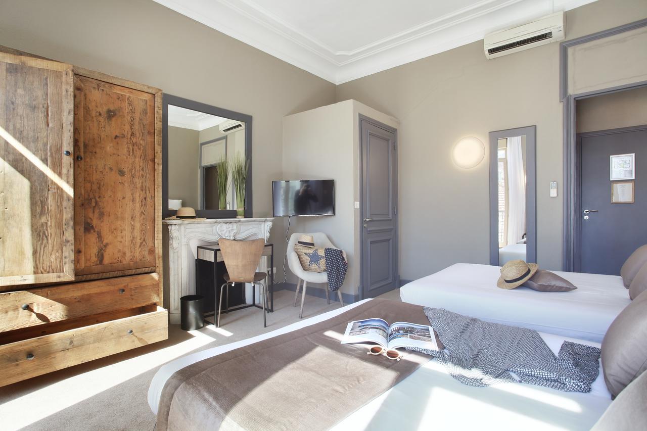 Hotel La Villa Tosca Кан Екстериор снимка